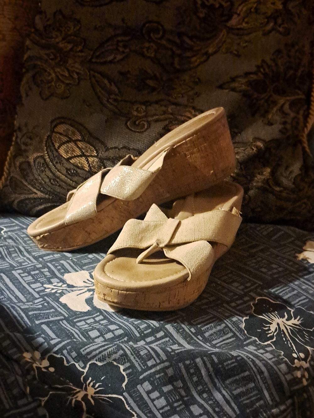 Glittered Beige Cork Wedge Sandals with Cross Straps